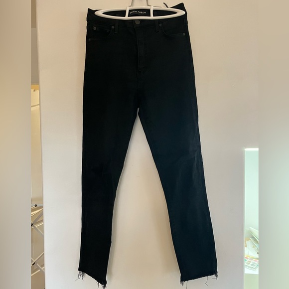 Aritzia Jeans - Picture 2 of 3